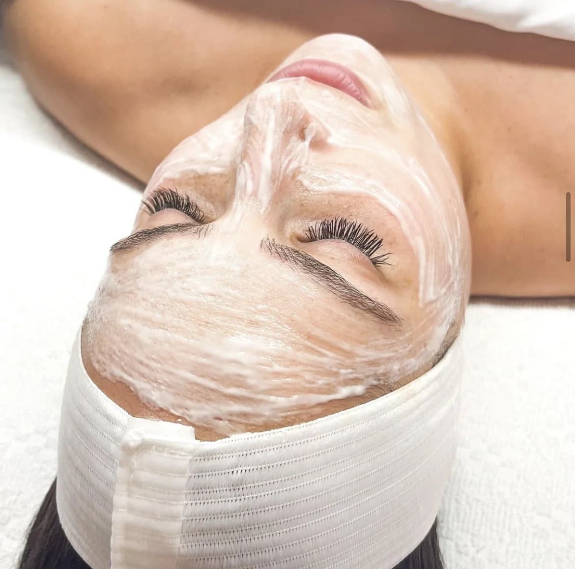 Marshmallow Facial
